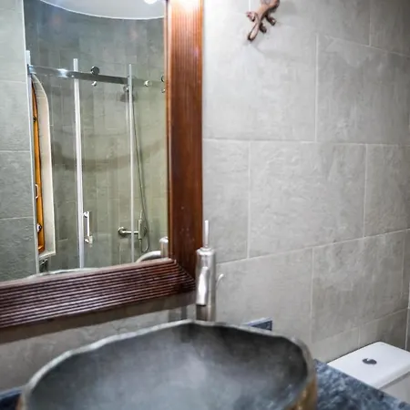 Bungalow Paradise Seaview By Holidays * קורלחו
